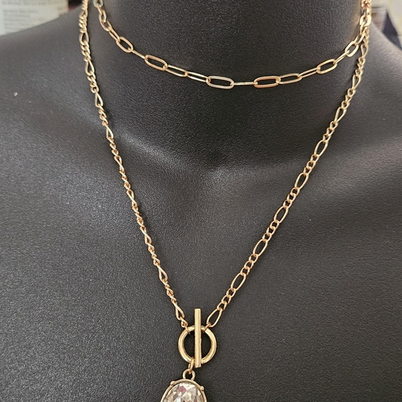 Forever 21 Gold Layered Necklace Set - Picture 1 of 2
